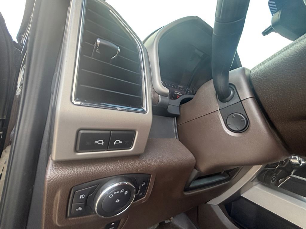 Used 2022 Ford F250 King Ranch w/ King Ranch Ultimate Package image 22