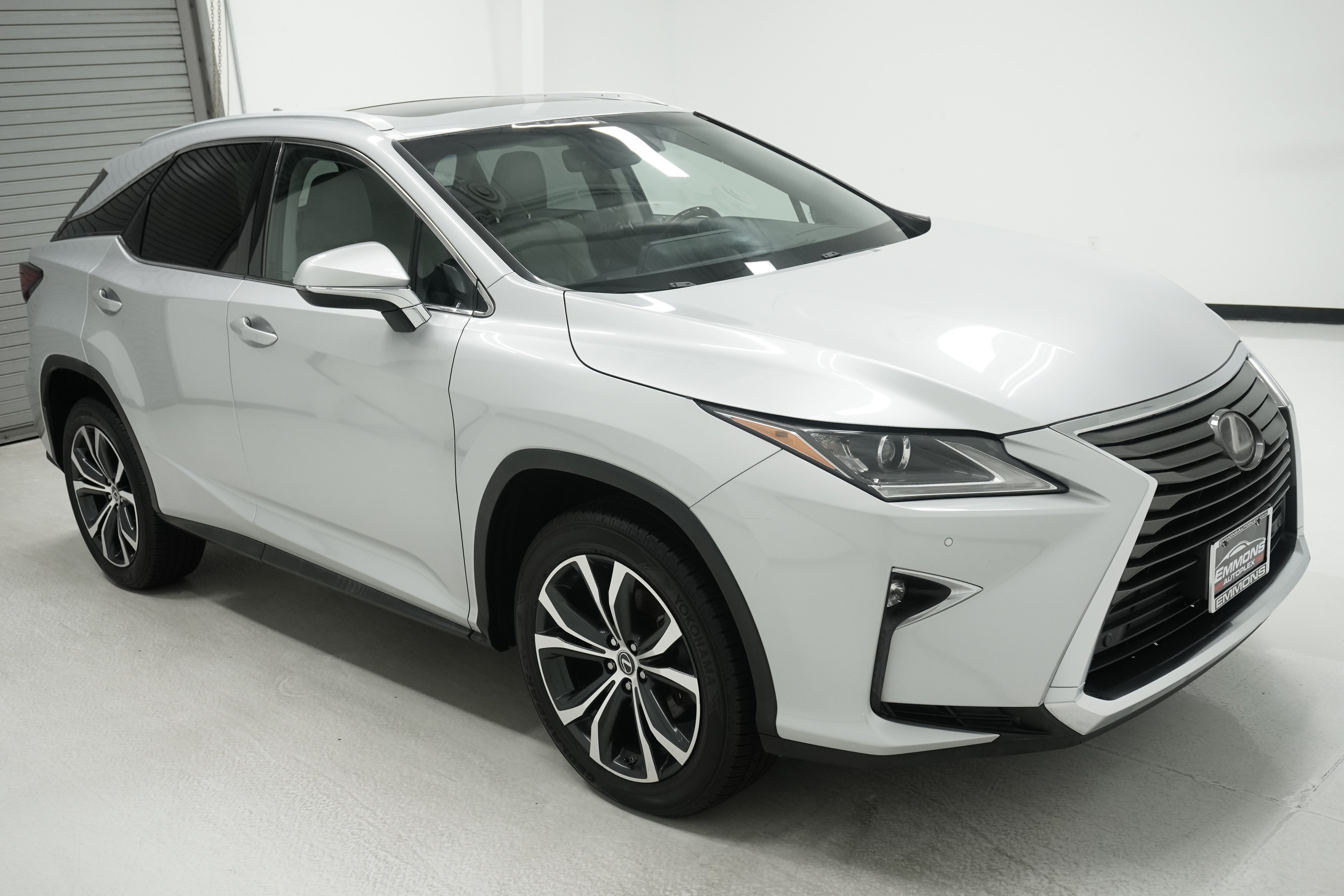Used 2018 Lexus RX 350 FWD w/ Premium Package image 3