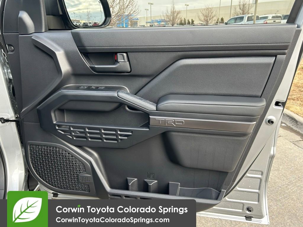 New 2025 Toyota 4Runner TRD Off-Road Premium image 32