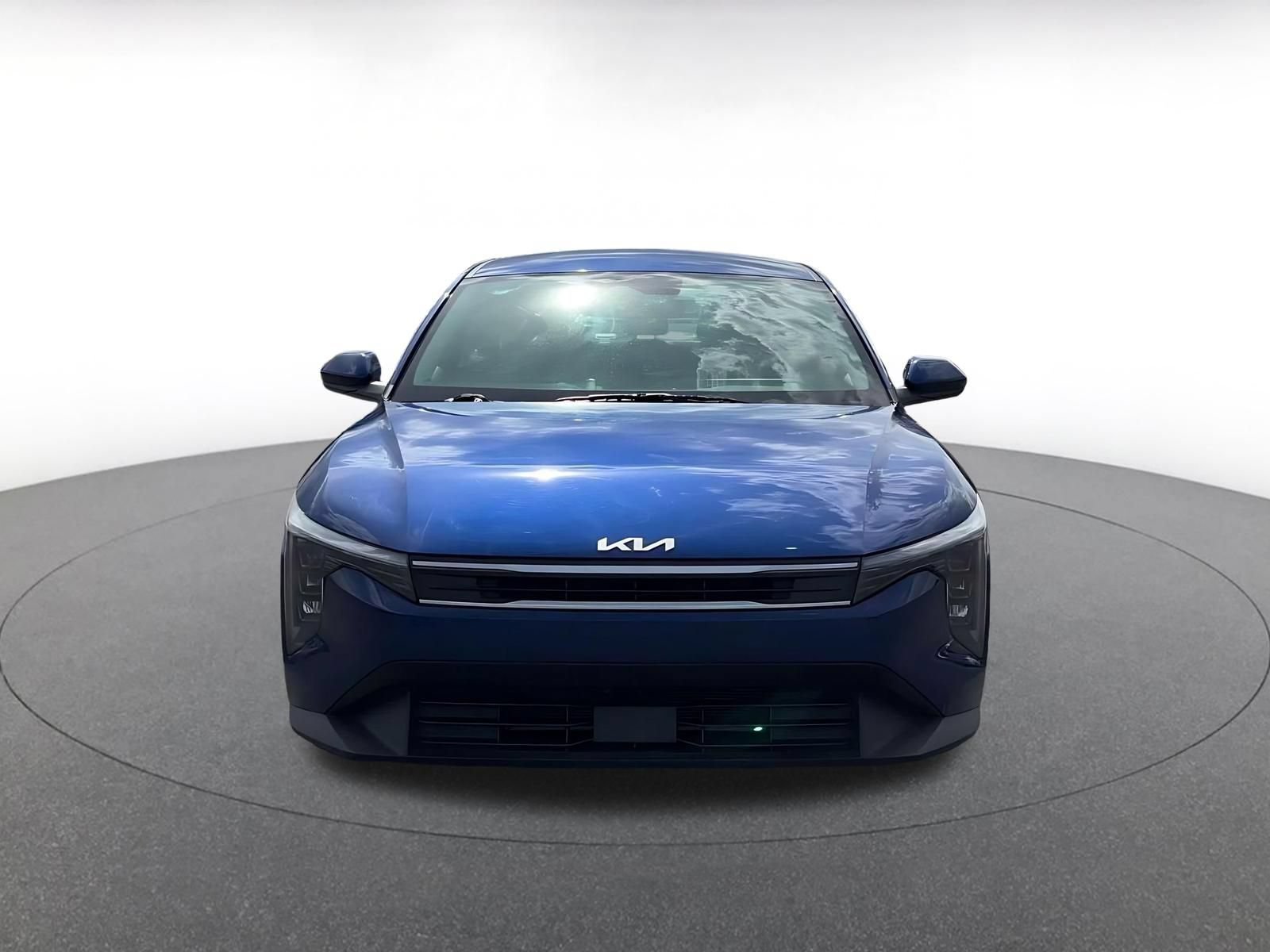 Used 2026 Kia K4 FWD image 4