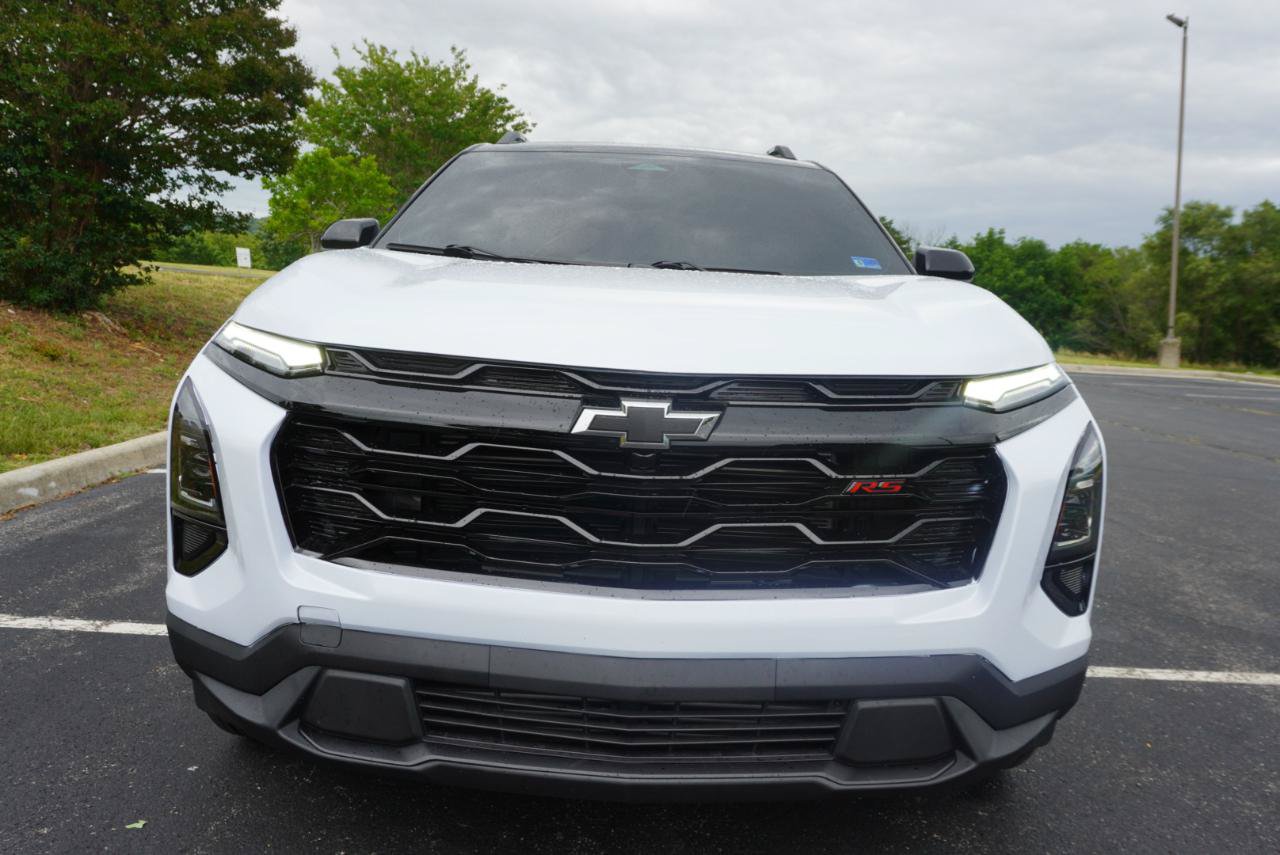 Used 2026 Chevrolet Equinox RS w/ Convenience Package III AWD/4WD image 3