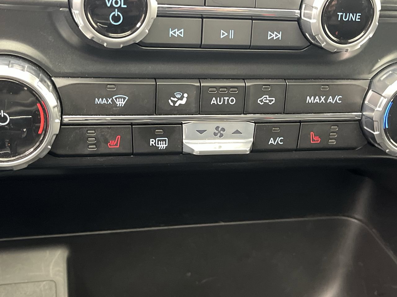 Certified 2023 Ford F150 XLT w/ Equipment Group 302A High AWD/4WD image 25
