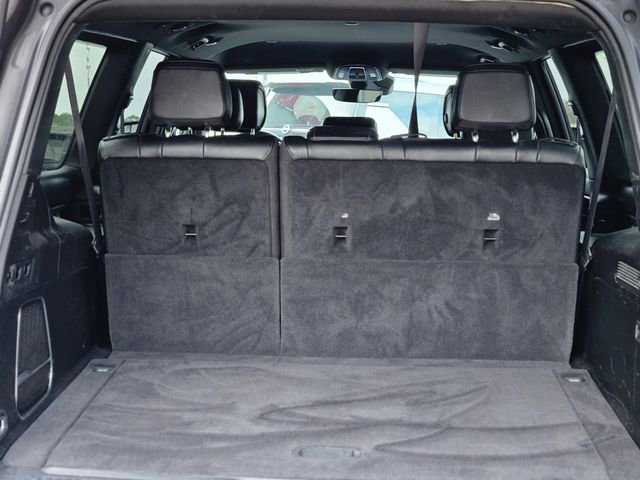 Used 2024 Jeep Wagoneer L Series II image 30