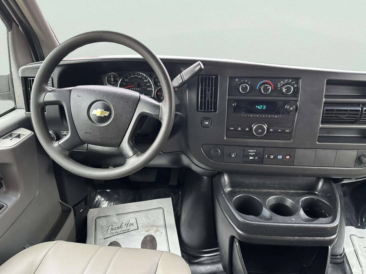 Used 2014 Chevrolet Express 2500 RWD image 22