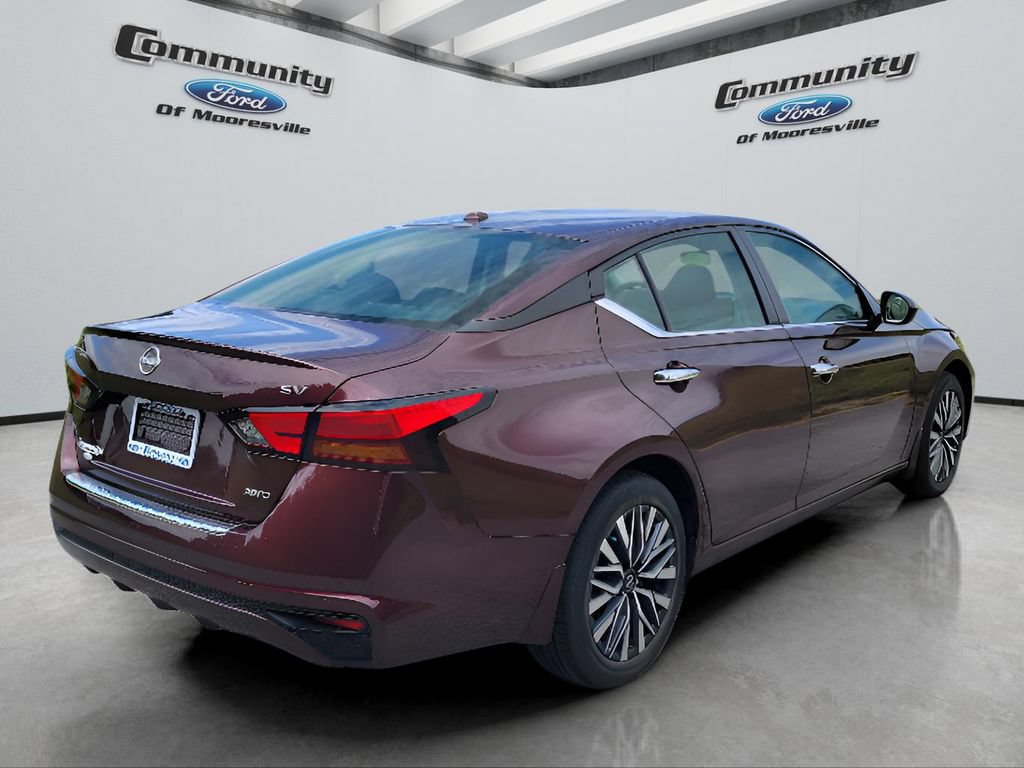 Used 2023 Nissan Altima 2.5 SV AWD/4WD image 8