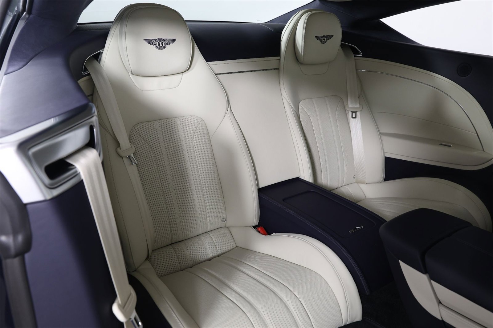 New 2026 Bentley Continental GT image 31