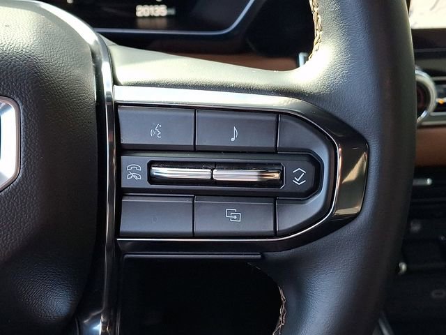 Used 2024 GMC Canyon AT4 image 26