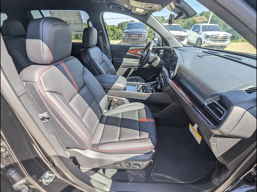 New 2026 Chevrolet Traverse RS AWD/4WD image 16