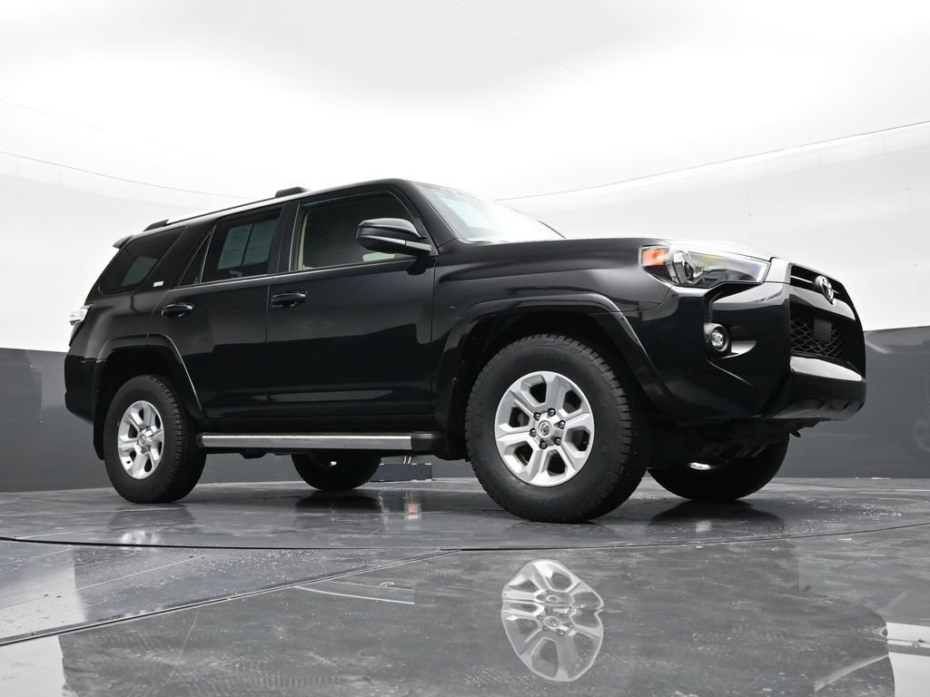 Used 2023 Toyota 4Runner SR5 image 26