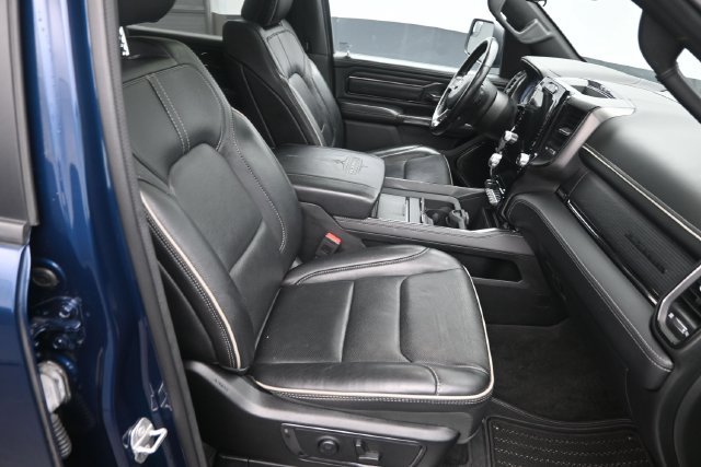 Used 2023 RAM 1500 Limited AWD/4WD image 11