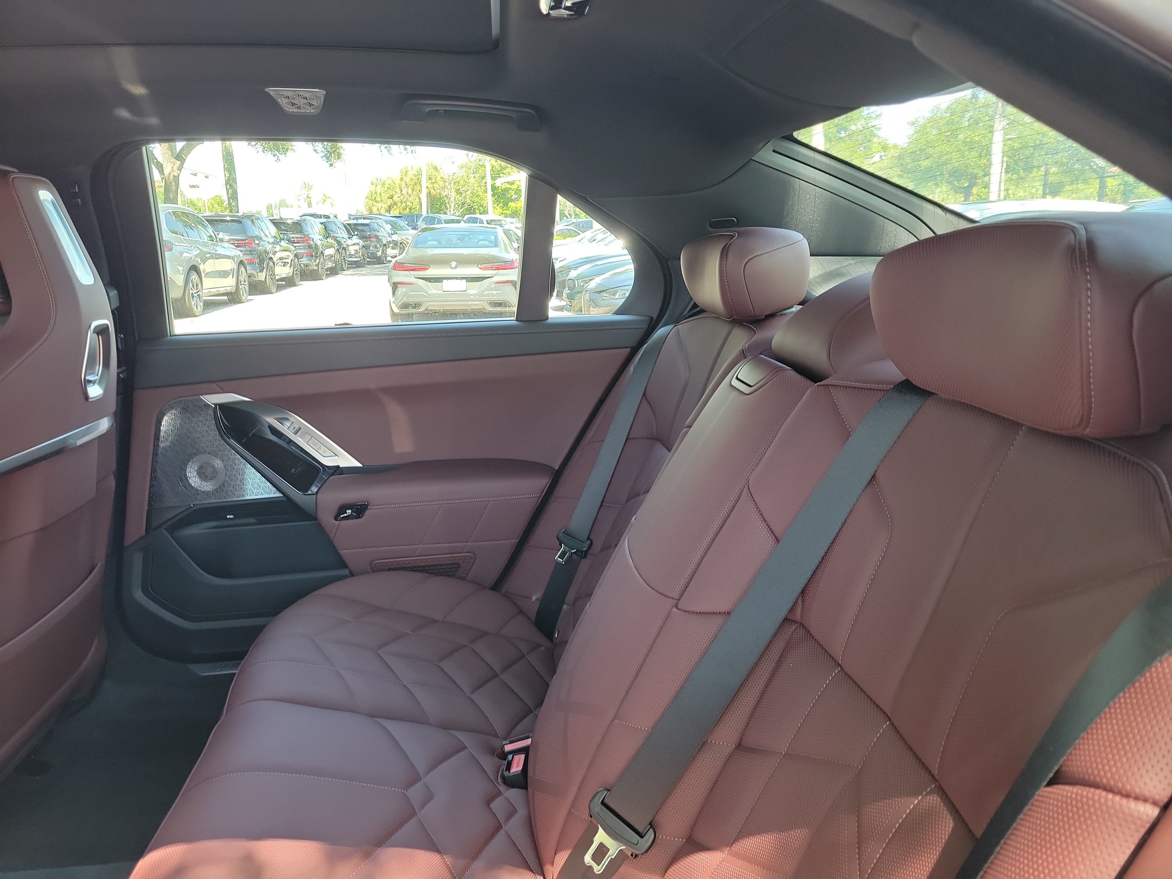 New 2026 BMW 740i RWD image 8