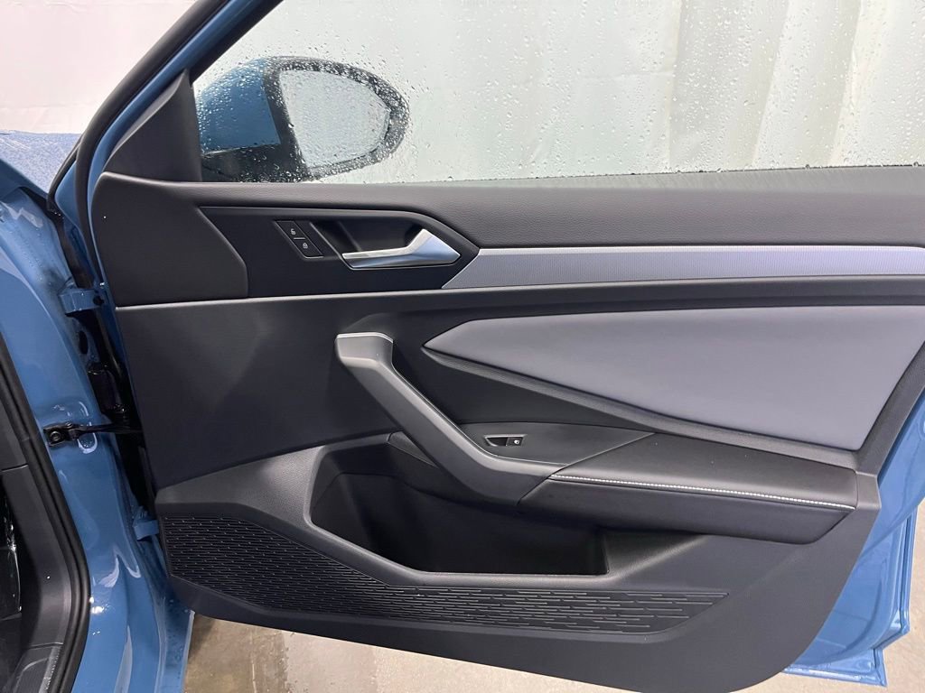 New 2026 Volkswagen Jetta SE FWD image 11