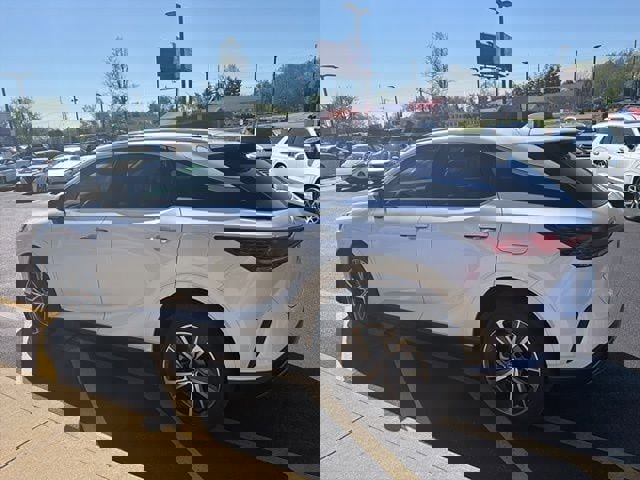 Used 2024 Lexus RX 350 Premium image 16