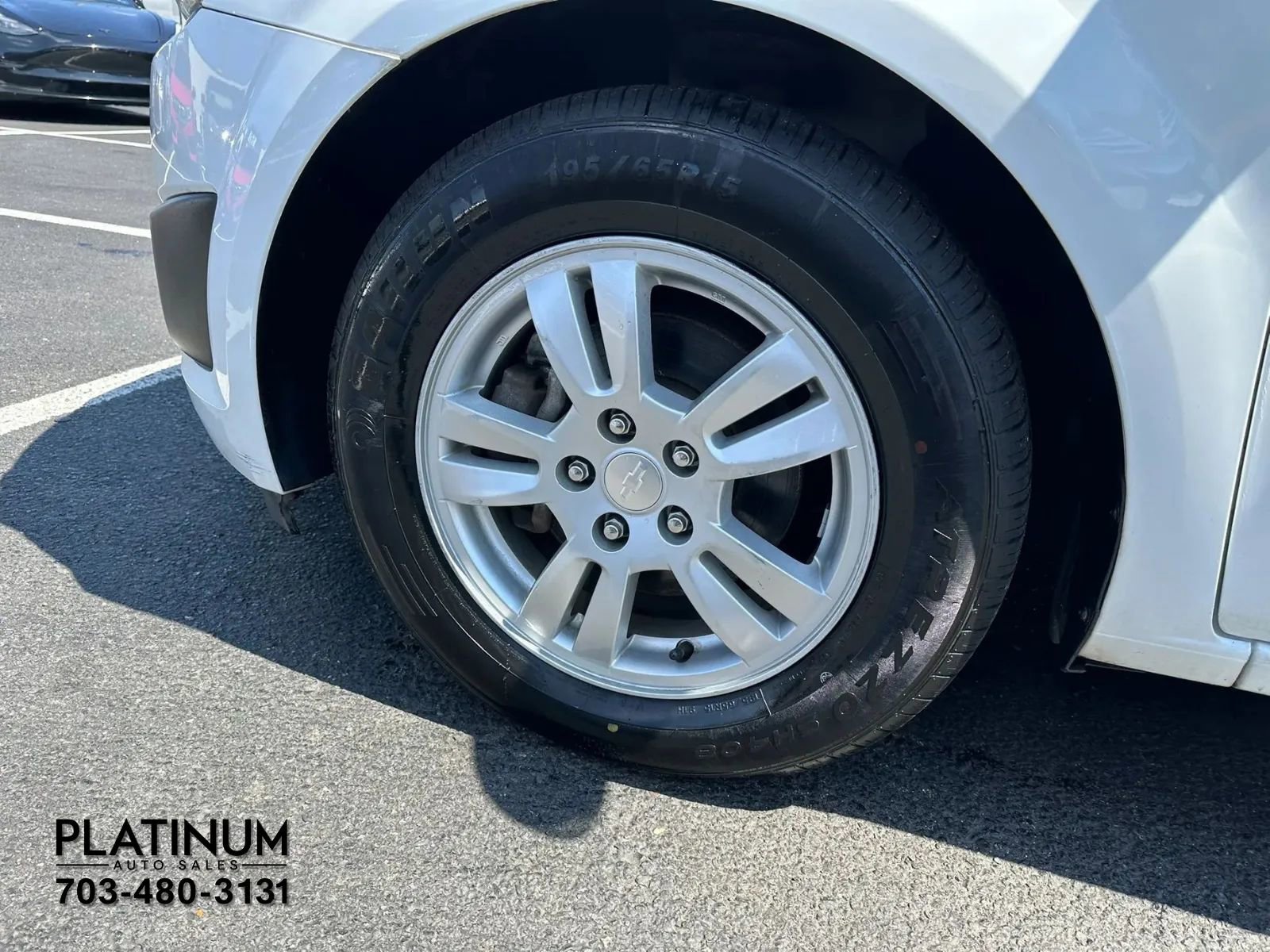 Used 2013 Chevrolet Sonic LT image 21