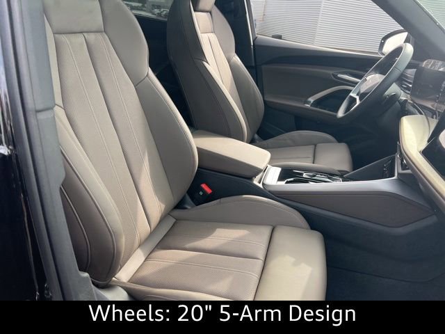 New 2025 Audi Q5 Premium Plus image 32