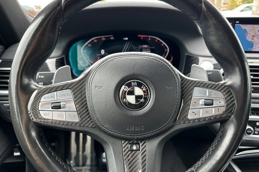 Used 2022 BMW 740i w/ M Sport Package RWD image 26