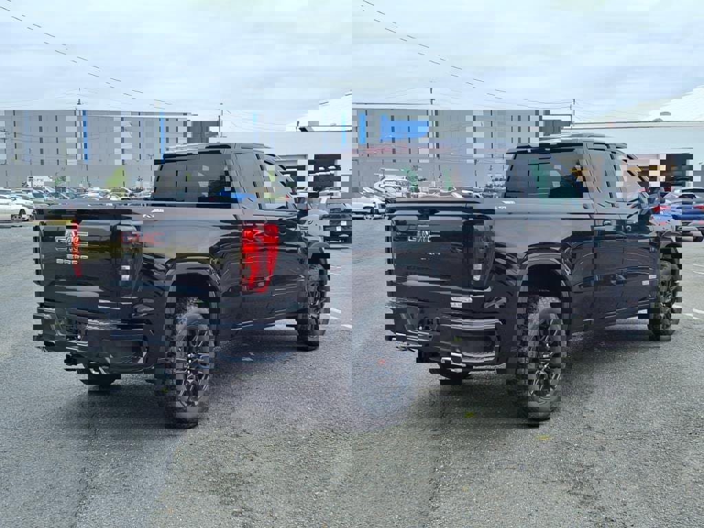 New 2026 GMC Sierra 1500 Elevation image 7