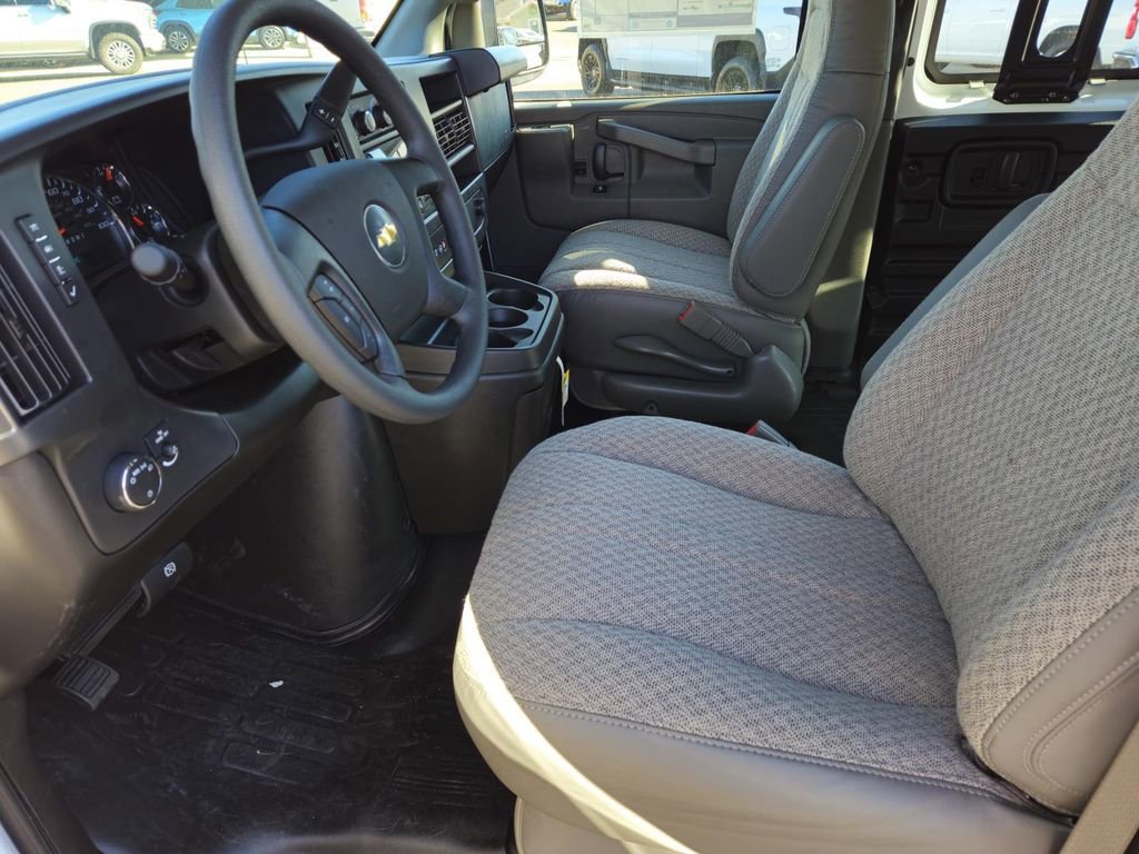 New 2025 Chevrolet Express 3500 Extended w/ Driver Convenience Package image 15
