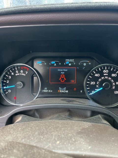 Used 2019 Ford F150 Lariat w/ Equipment Group 502A Luxury image 2