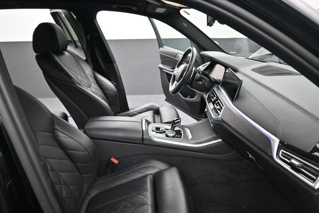 Used 2023 BMW X5 xDrive40i w/ Premium Package AWD/4WD image 22