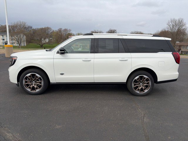 Used 2025 Ford Expedition Max King Ranch AWD/4WD image 2