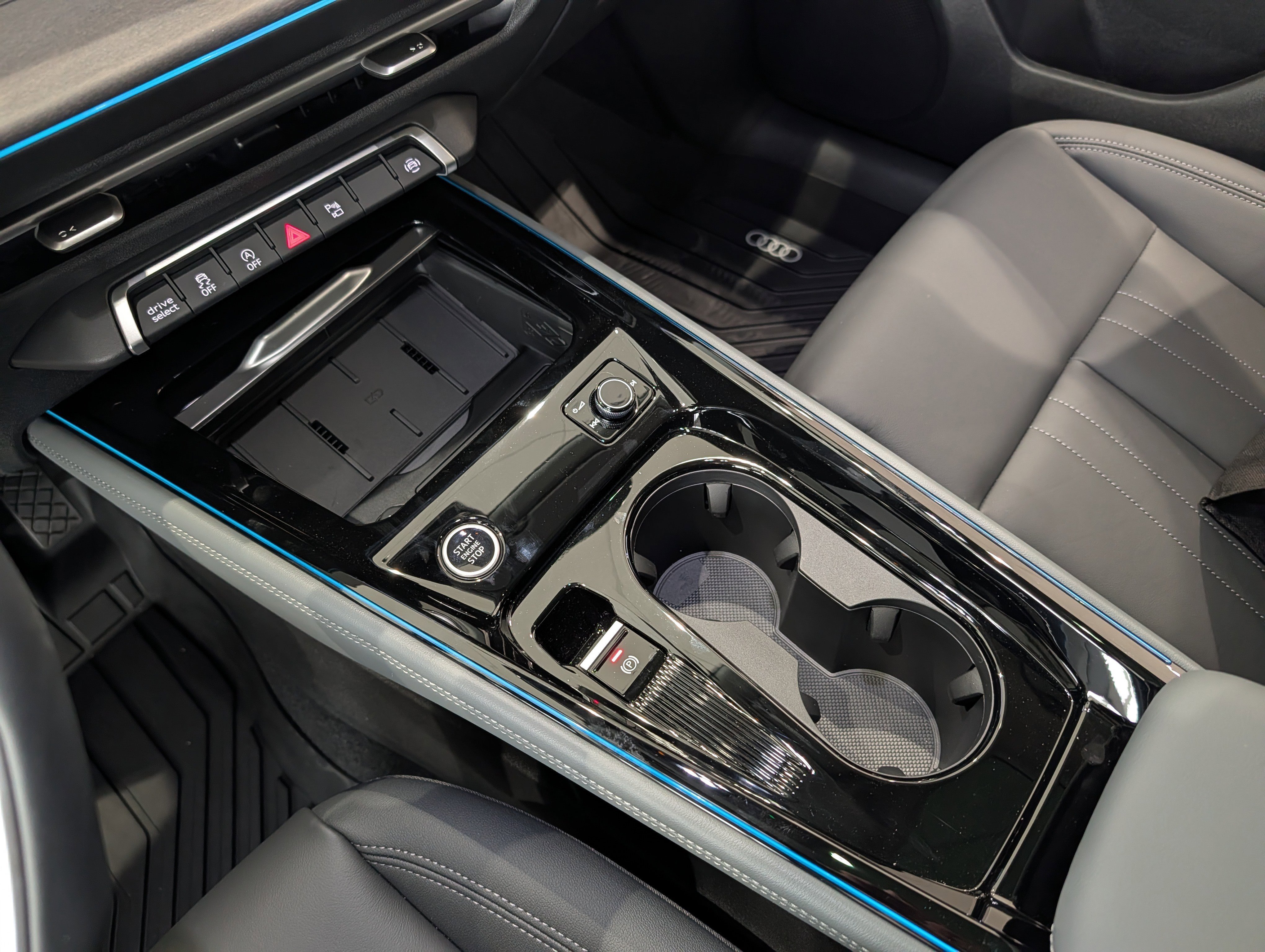 New 2026 Audi Q3 quattro 2.0T image 12