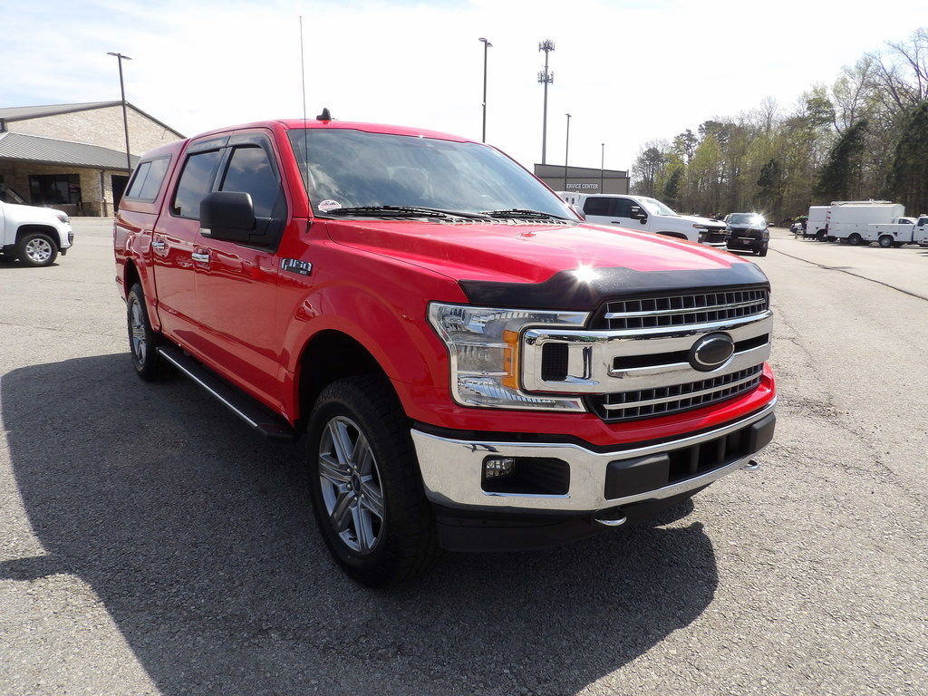 Used 2020 Ford F150 XLT w/ Equipment Group 302A Luxury AWD/4WD image 11