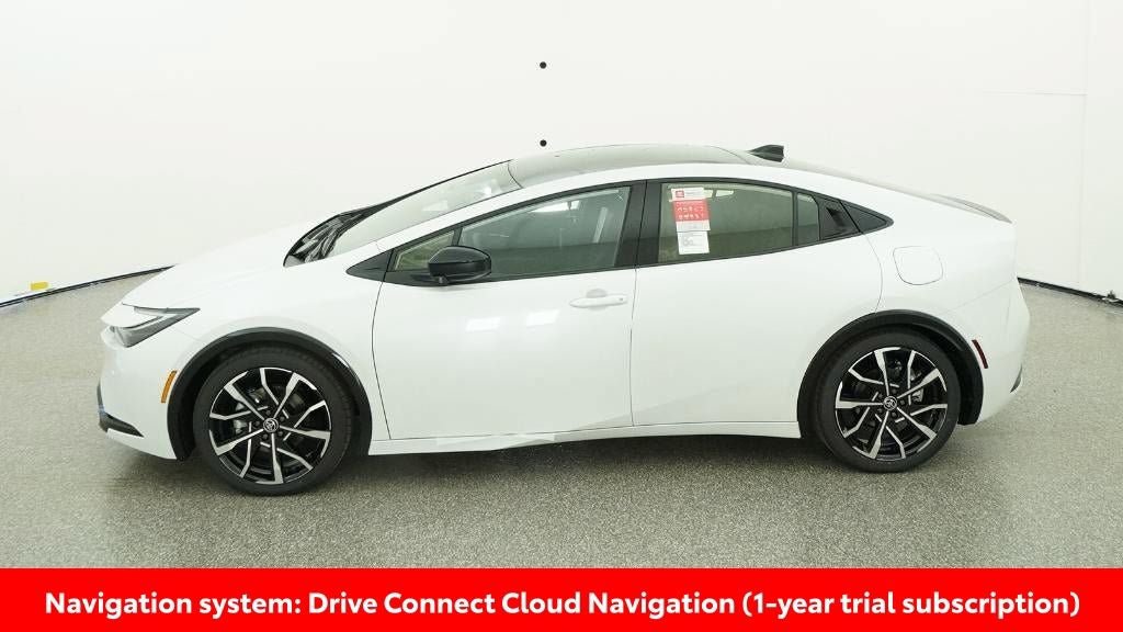 New 2026 Toyota Prius Plug-In Hybrid FWD image 3