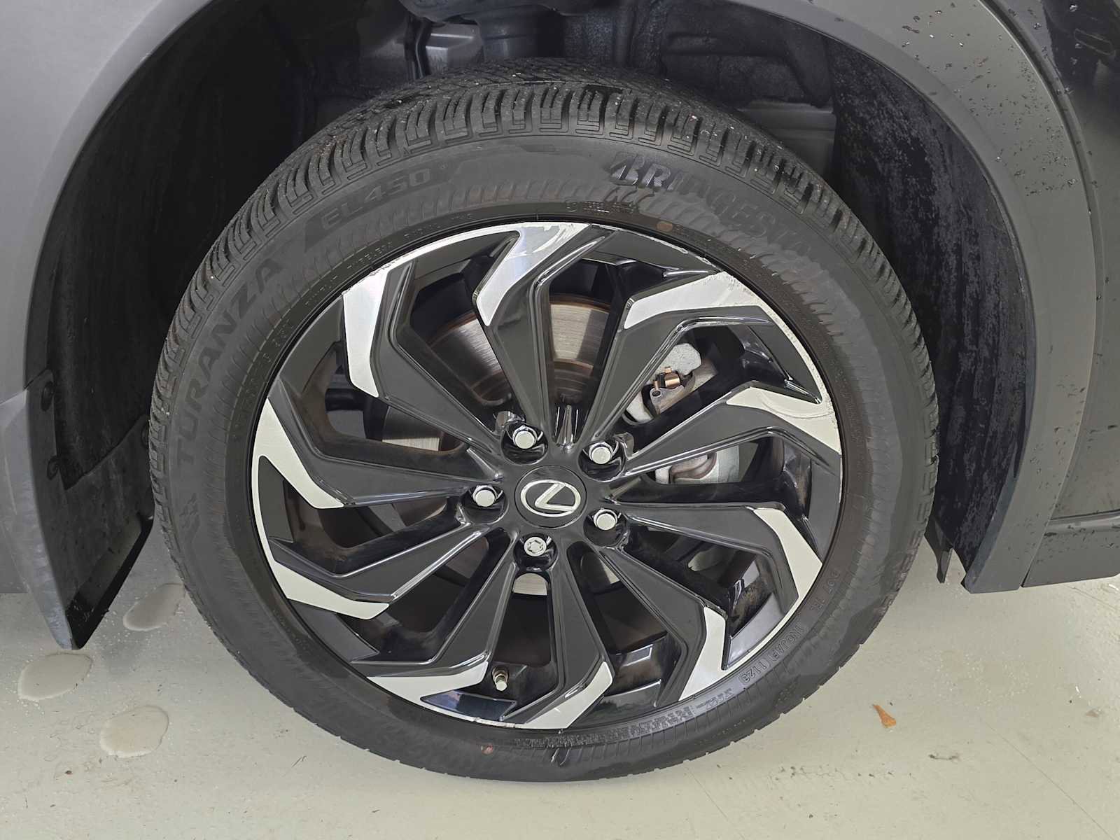 Used 2023 Lexus UX 250h FWD w/ Accessory Package (Z2) image 10