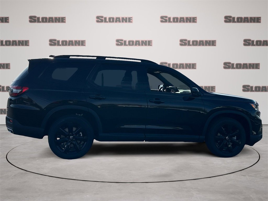 New 2025 Honda Pilot Black Edition image 6
