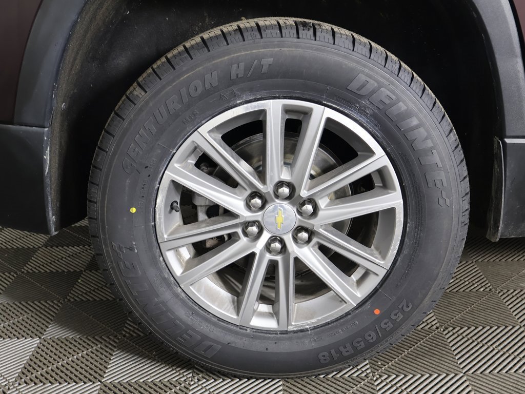 Used 2022 Chevrolet Traverse LT w/ LPO, Floor Liner Package image 22