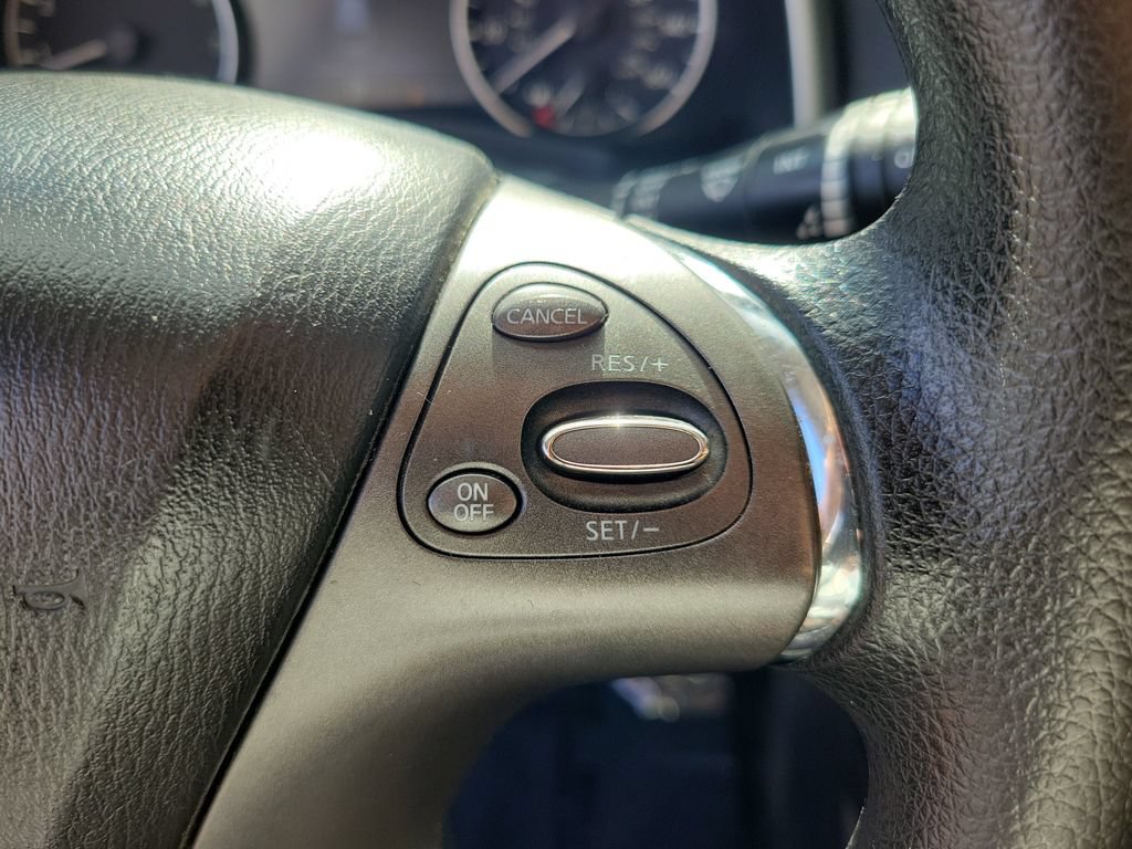 Used 2021 Nissan Murano S FWD image 19