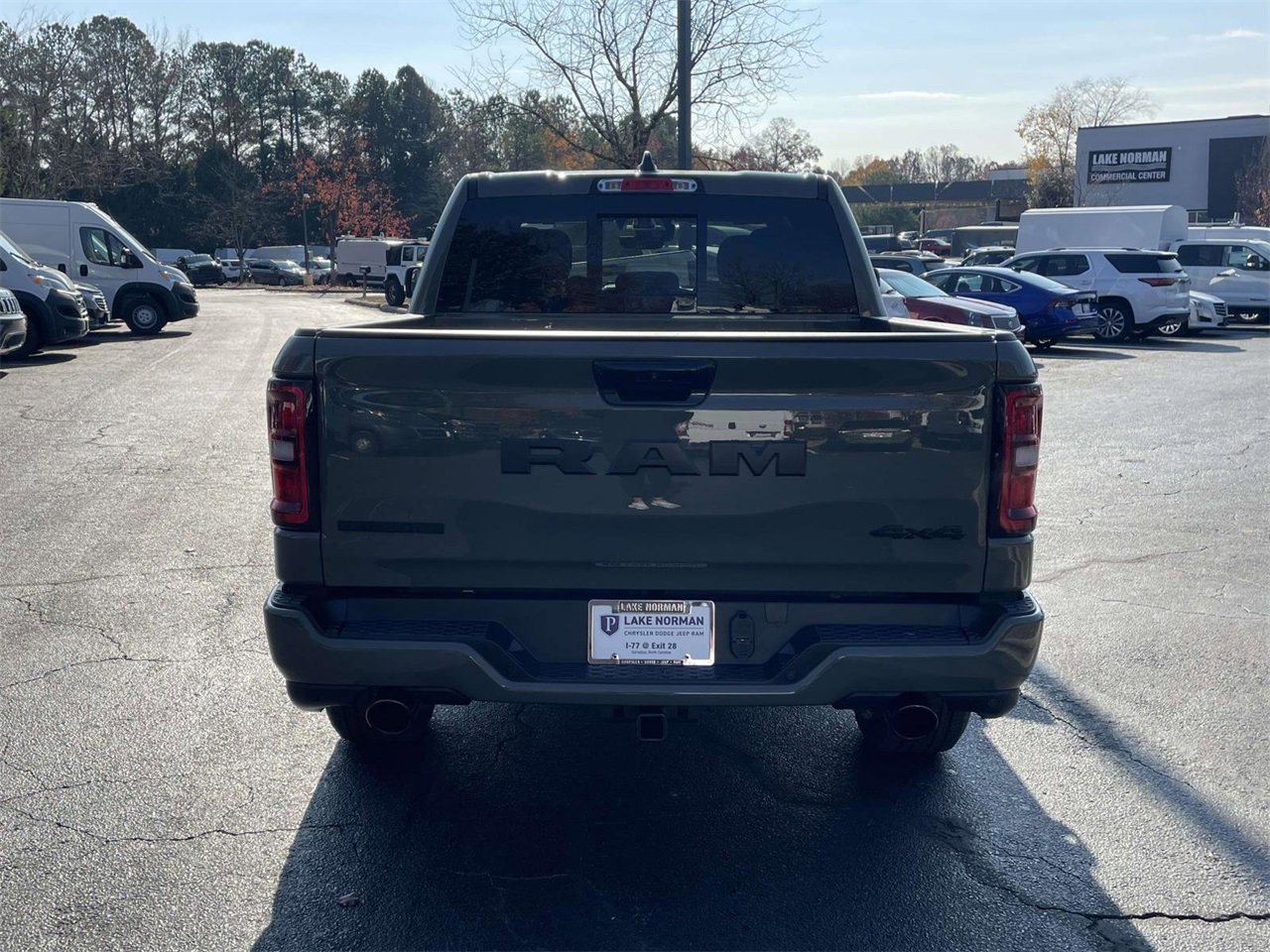 New 2026 RAM 1500 4x4 Crew Cab image 8