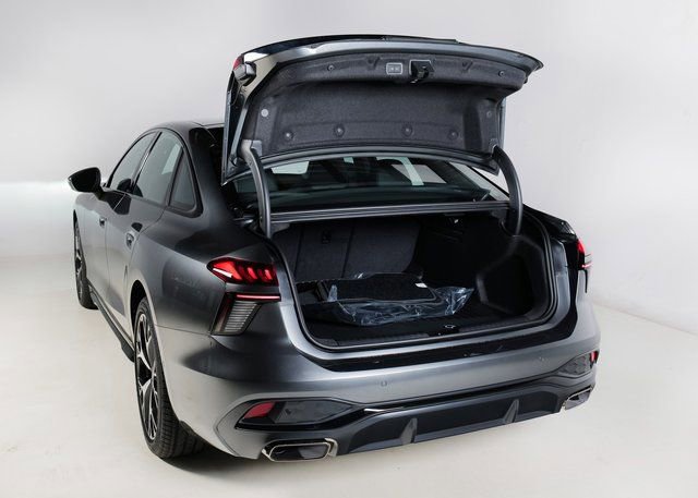 New 2026 Audi A6 Premium Plus image 6