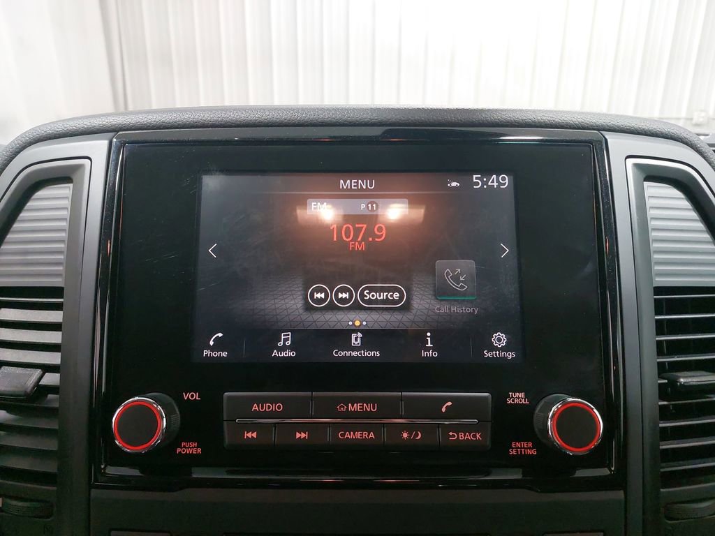 Certified 2024 Nissan Titan SV w/ SV Convenience Package image 21