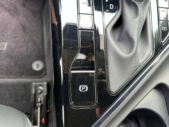 Certified 2024 Kia Niro FWD image 36