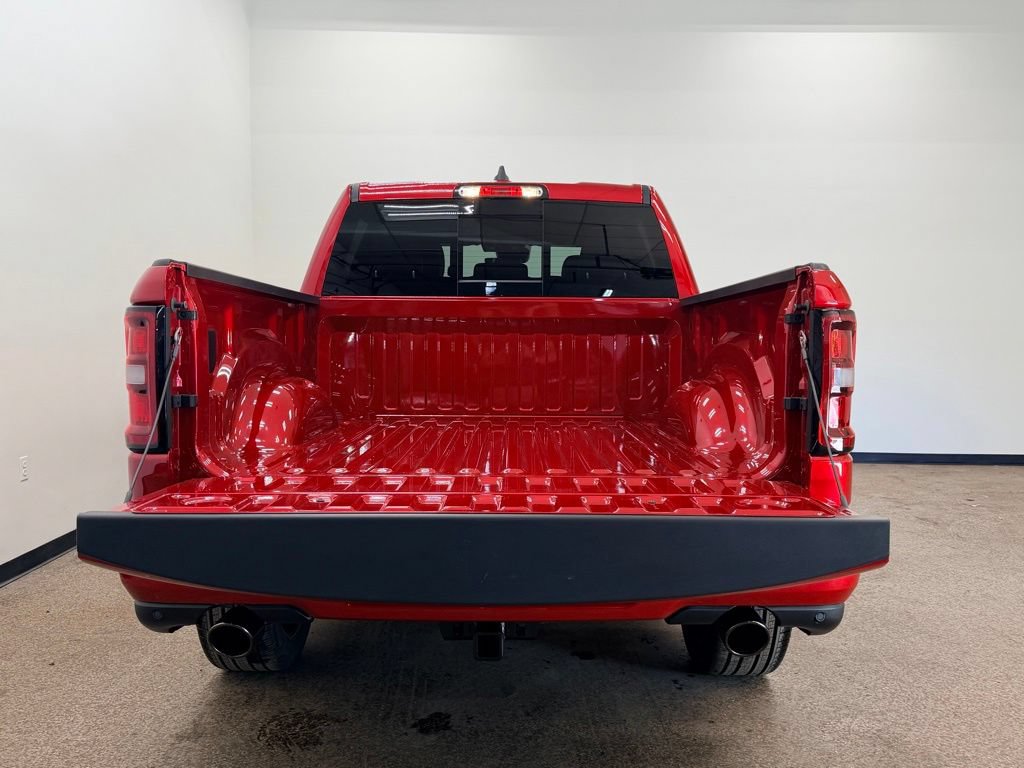 New 2026 RAM 1500 Laramie w/ Night Edition AWD/4WD image 5