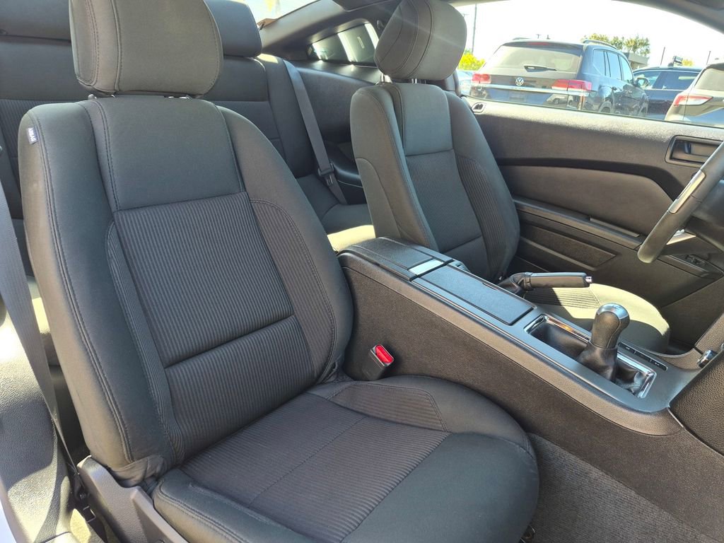 Used 2014 Ford Mustang Coupe w/ Equipment Group 102A image 24