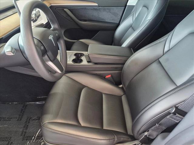 Used 2023 Tesla Model Y Long Range AWD/4WD image 16