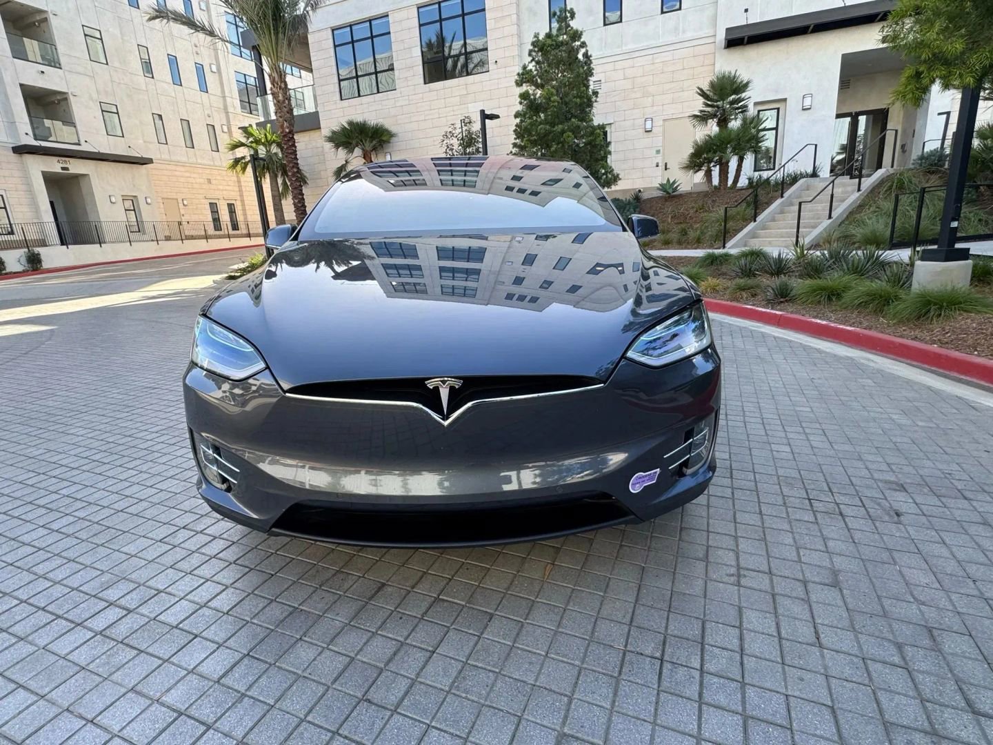 Used 2019 Tesla Model X 100D image 10