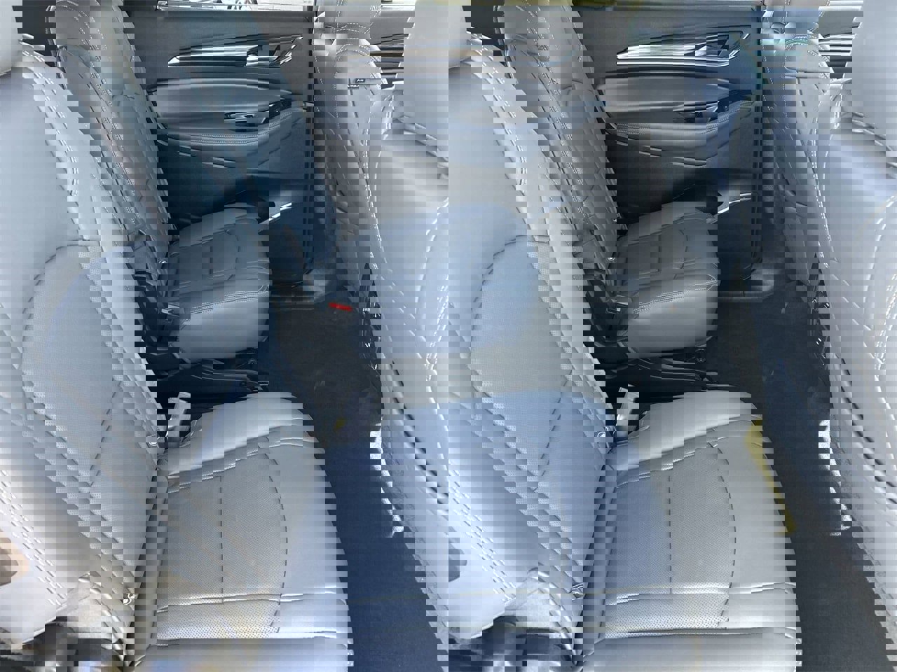 Used 2023 Buick Enclave Premium w/ Experience Buick Package image 9