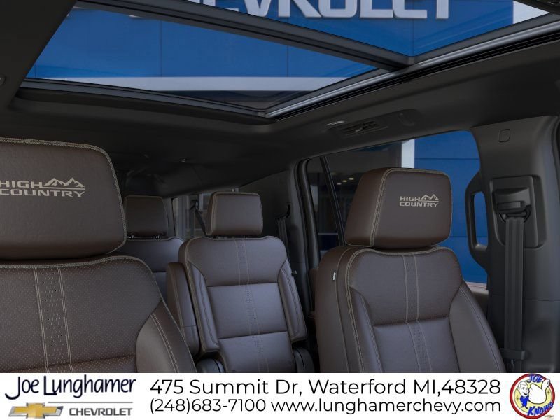 New 2026 Chevrolet Suburban High Country AWD/4WD image 24