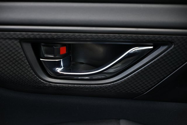 Used 2022 Subaru Outback Premium image 17