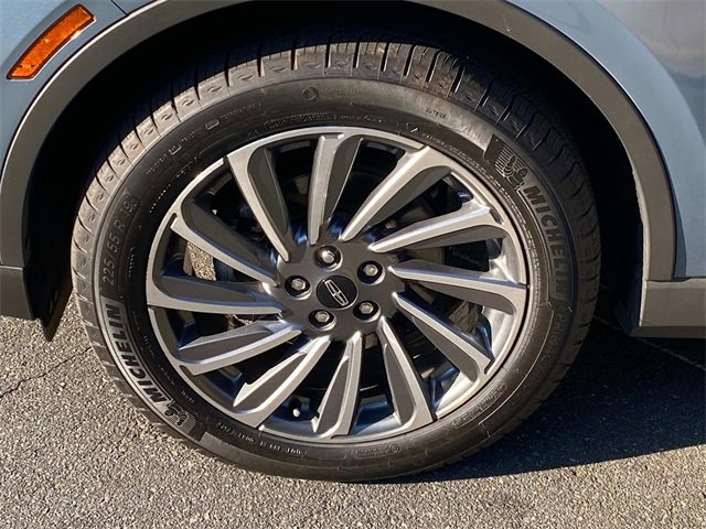 Certified 2023 Lincoln Corsair Reserve w/ Equipment Group 201A image 6