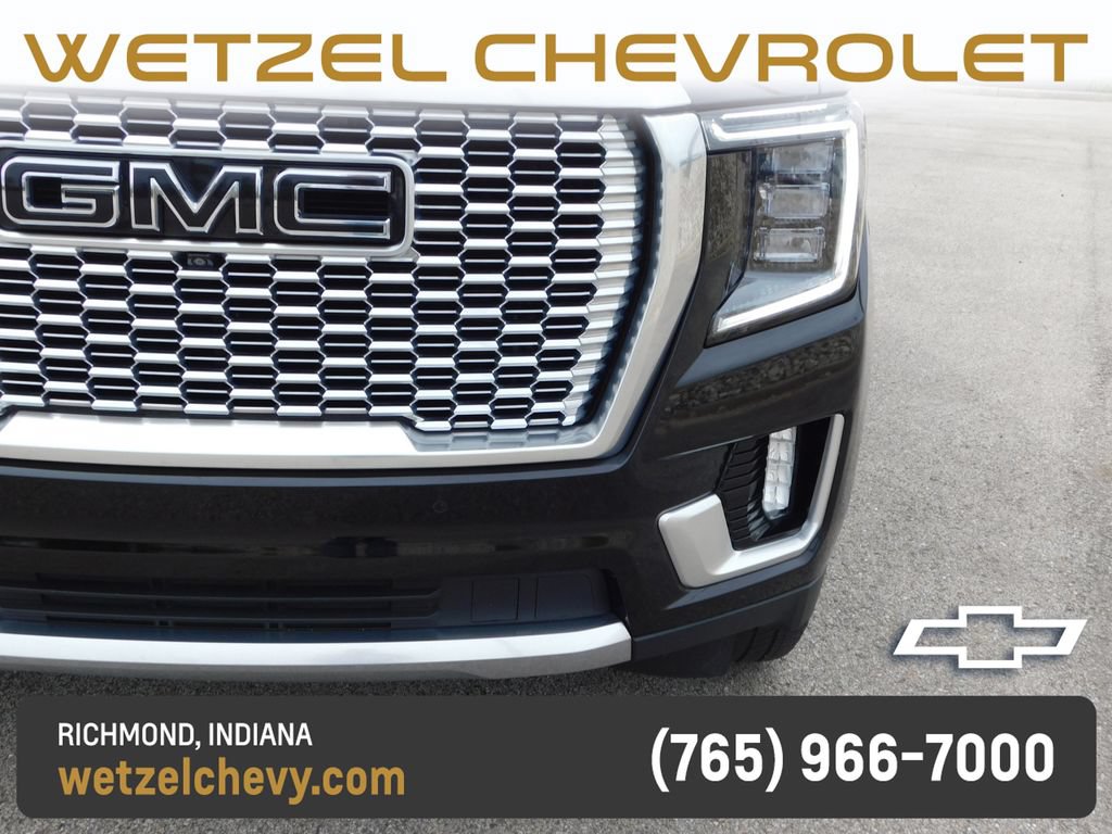Used 2023 GMC Yukon XL Denali w/ Denali Reserve Package AWD/4WD image 9