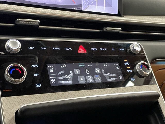 New 2025 Genesis GV80 2.5T Advanced image 20