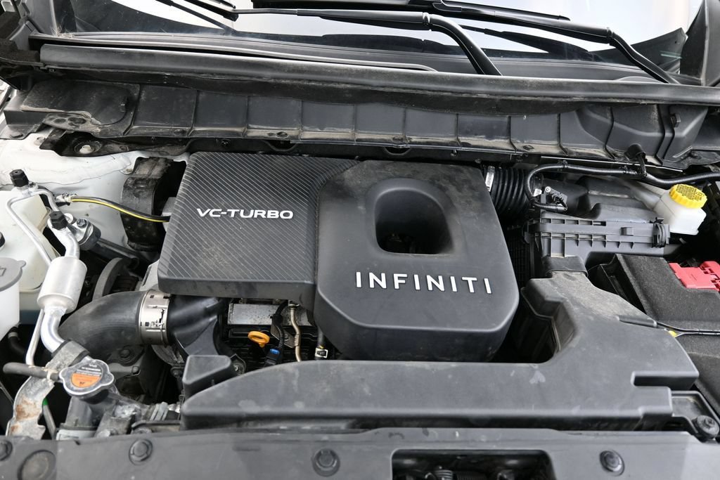 Used 2025 INFINITI QX60 Sensory w/ Vision Package AWD/4WD image 16
