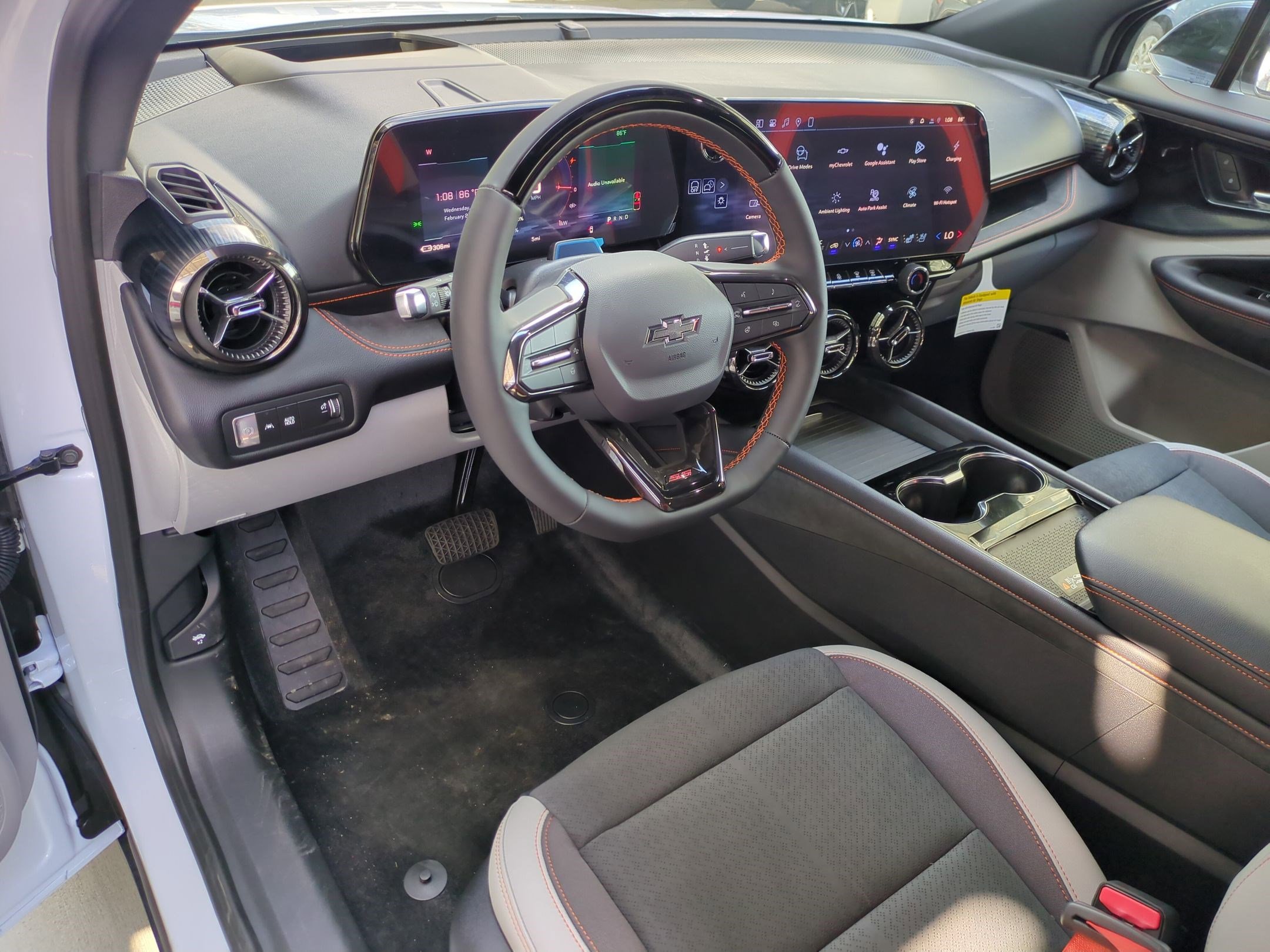 New 2026 Chevrolet Blazer EV SS image 8