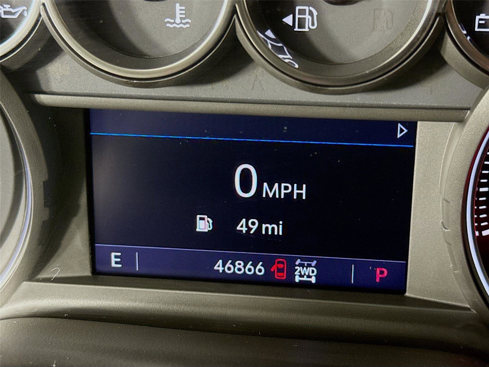 Used 2021 Chevrolet Silverado 1500 Custom Trail Boss w/ Safety Confidence Package image 2