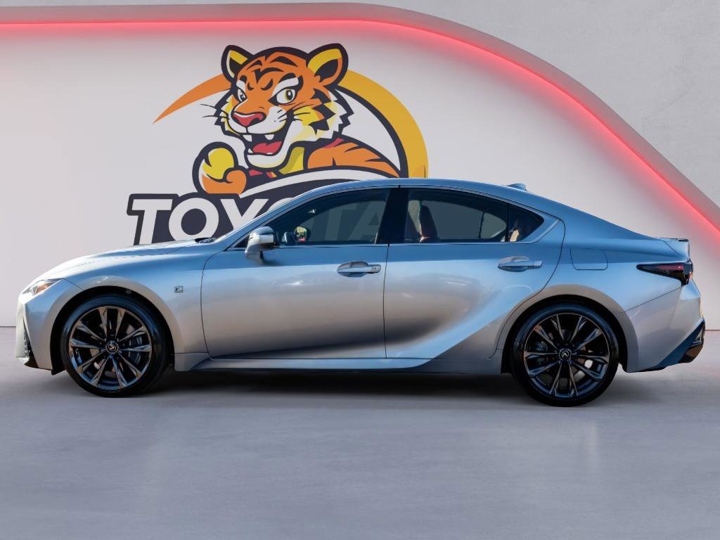 Used 2024 Lexus IS 350 F Sport image 8